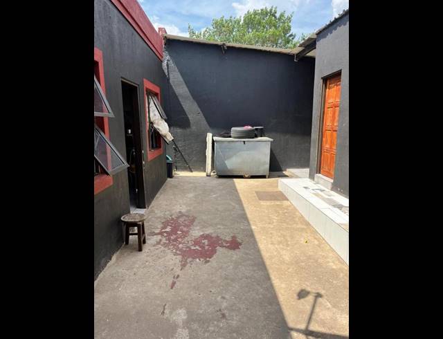1 BEDROOM HOUSE FOR SALE IN NALEDI